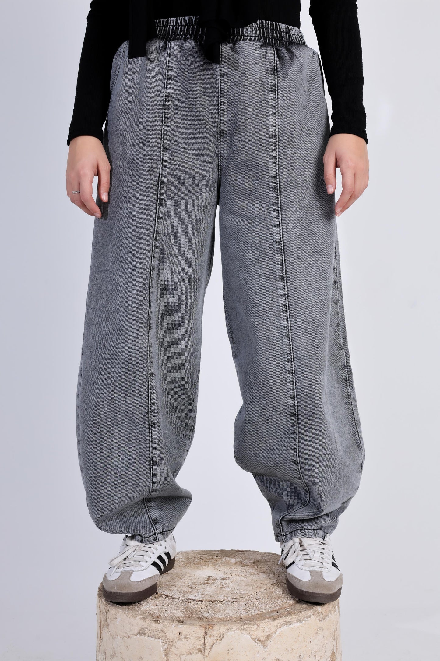 Balloon Denim Pants - Grey