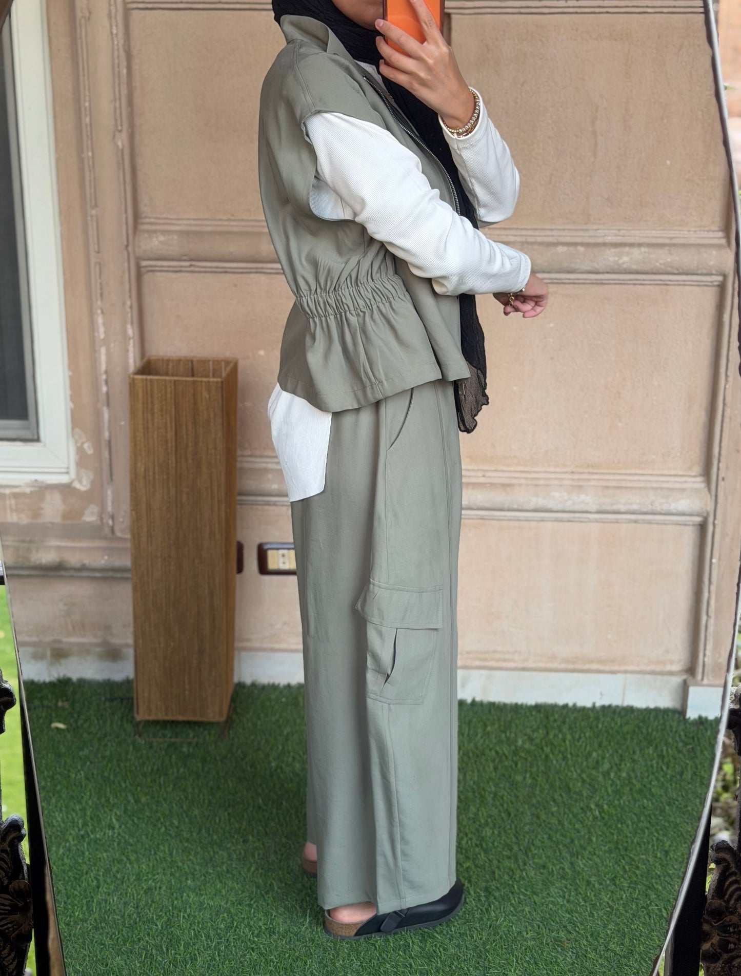 Vest set