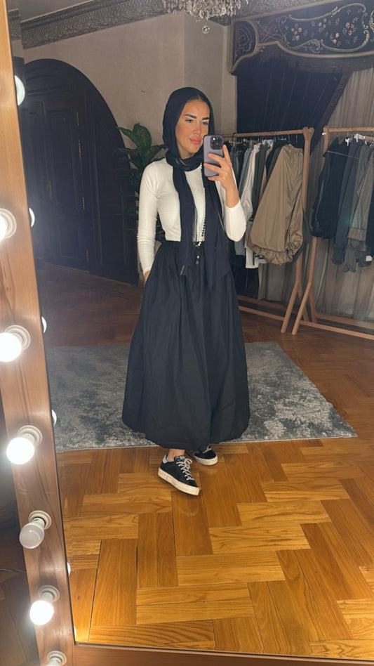 Black Balloon Skirt